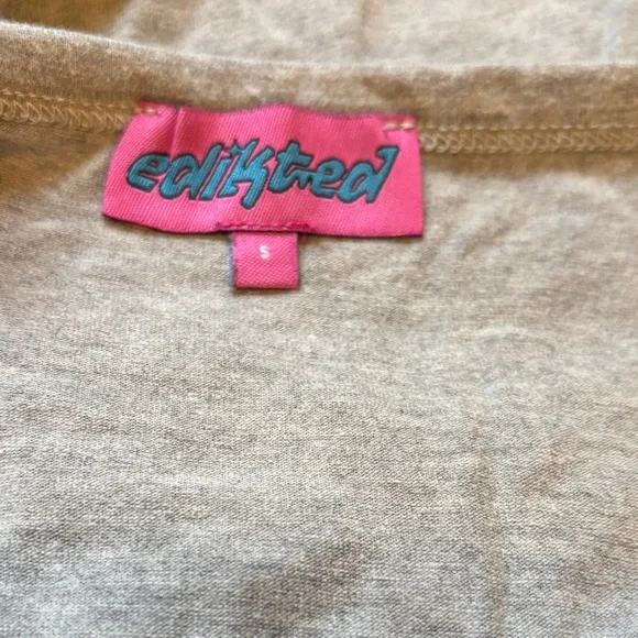 Edikted Care Label Gray Color Top - size Small - Picture 7 of 9